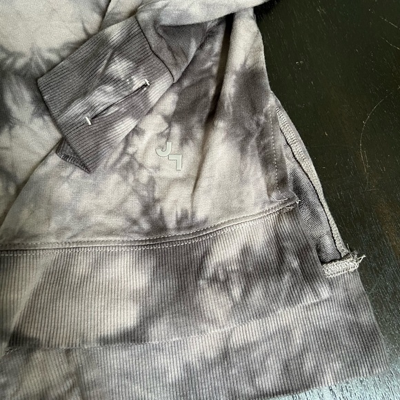 Joy Lab Crew Neck Tie Dye Shirt. Size Large - Picture 3 of 7